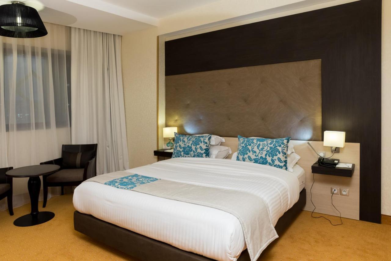 New Day Hotel Algiers Екстериор снимка